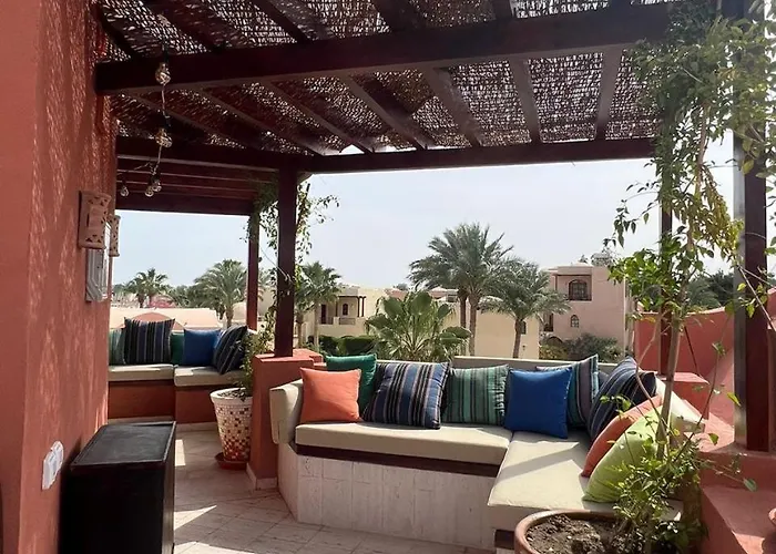 شقة Cozy In El Kafr Downtown 2br & Roof *