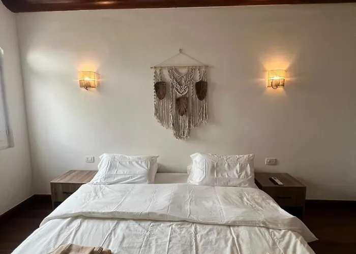 شقة Cozy In El Kafr Downtown 2br & Roof *